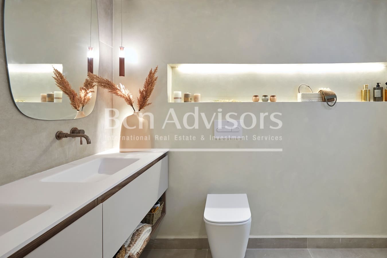 4 soveværelse Lejlighed til salg i Barcelona by - € 1.315.000 (Ref: 9097503)