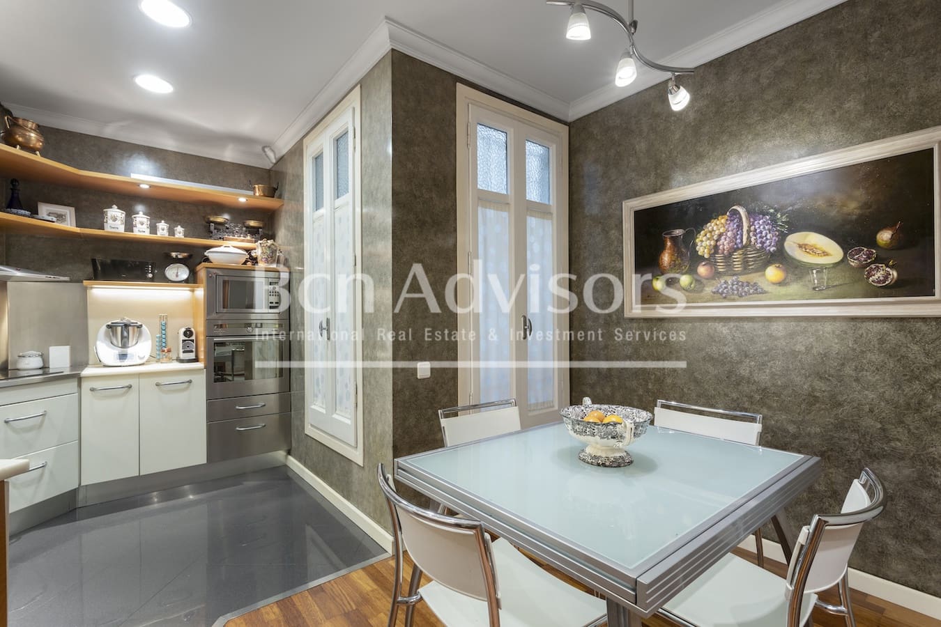 2 soveværelse Lejlighed til salg i Barcelona by - € 685.000 (Ref: 9097510)