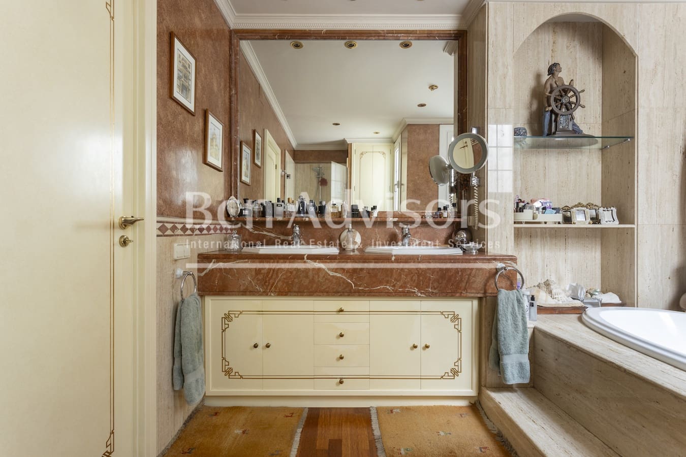 2 soveværelse Lejlighed til salg i Barcelona by - € 685.000 (Ref: 9097510)