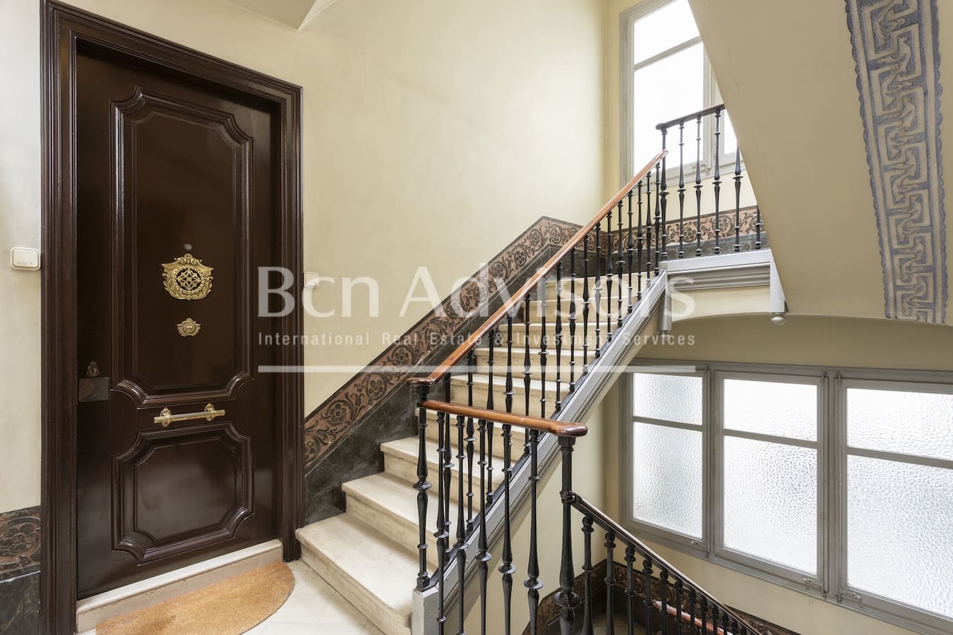 2 soveværelse Lejlighed til salg i Barcelona by - € 685.000 (Ref: 9097510)