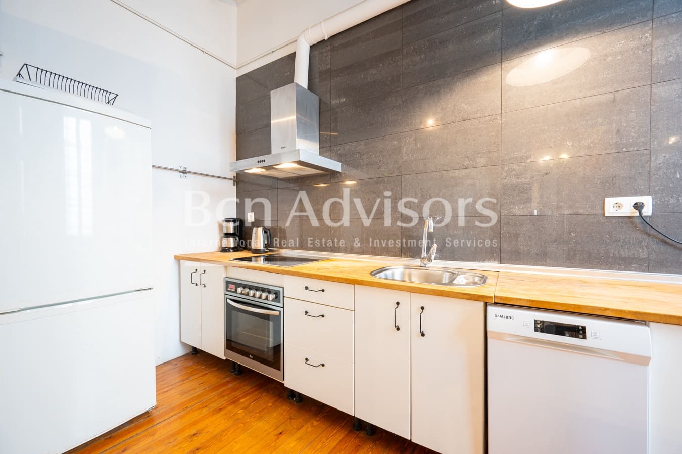 2 soveværelse Lejlighed til salg i Barcelona by - € 495.000 (Ref: 9097513)