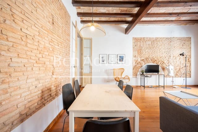 2 slaapkamer Appartement te koop in El Barri Gòtic, Barcelona stad - € 495.000 (Ref: 9097513)