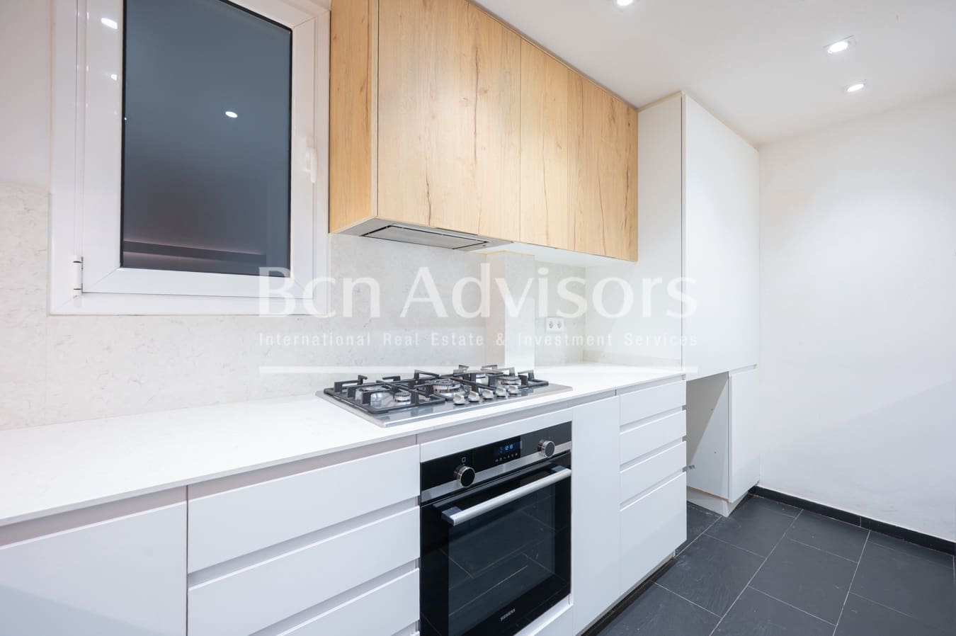 2 soveværelse Lejlighed til salg i Barcelona by - € 599.000 (Ref: 9097514)