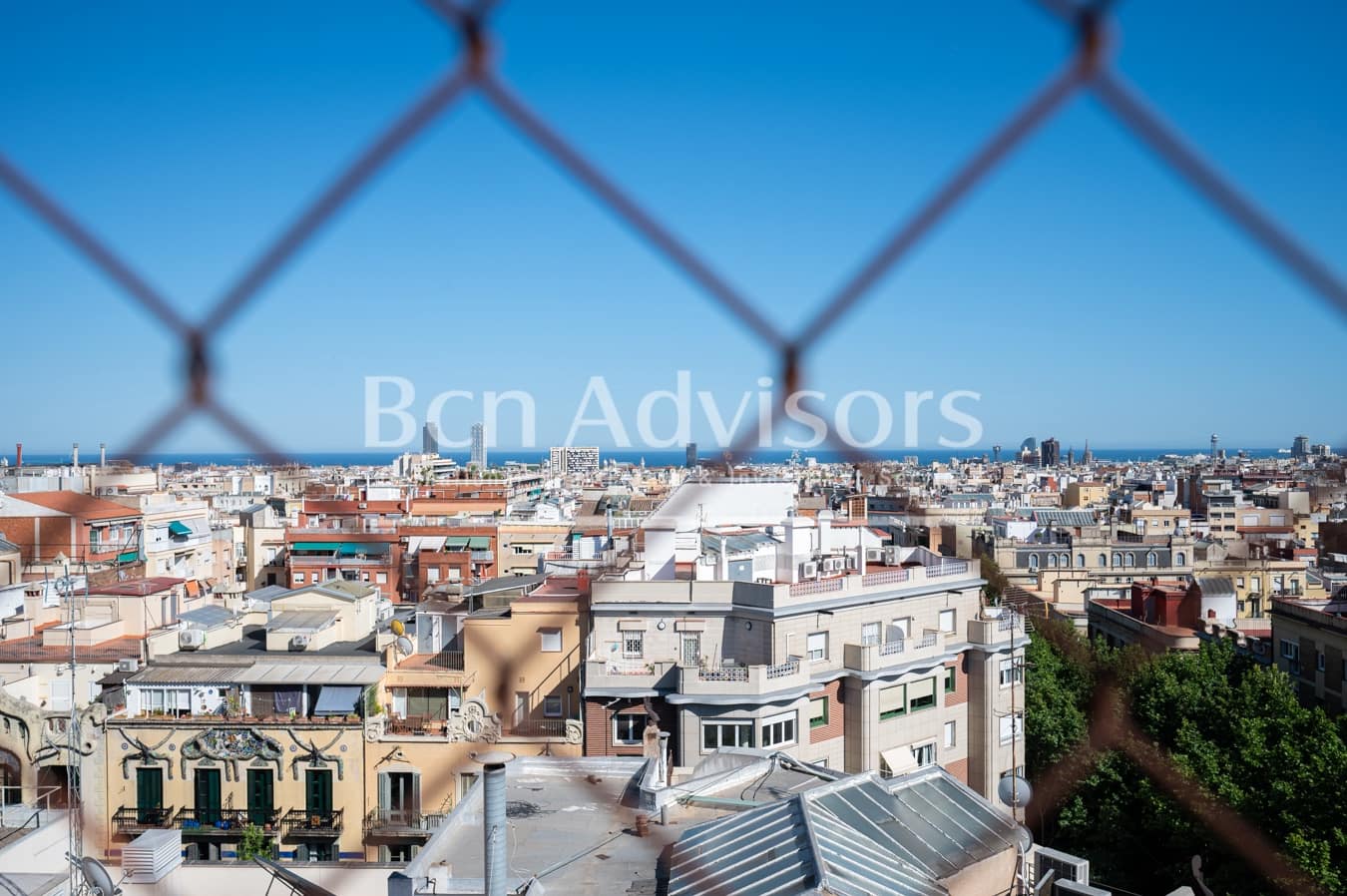 2 soveværelse Lejlighed til salg i Barcelona by - € 599.000 (Ref: 9097514)
