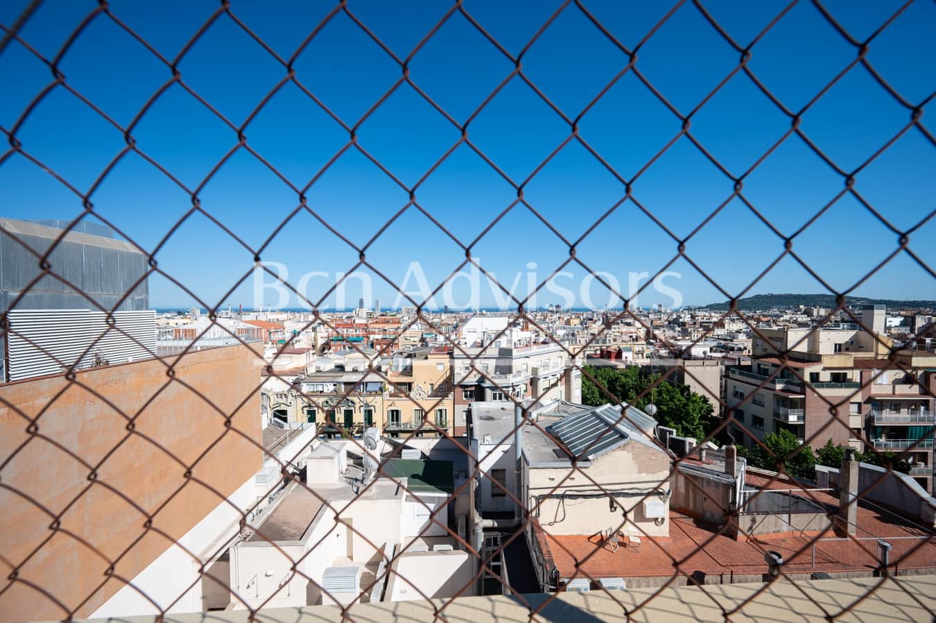 2 soveværelse Lejlighed til salg i Barcelona by - € 599.000 (Ref: 9097514)