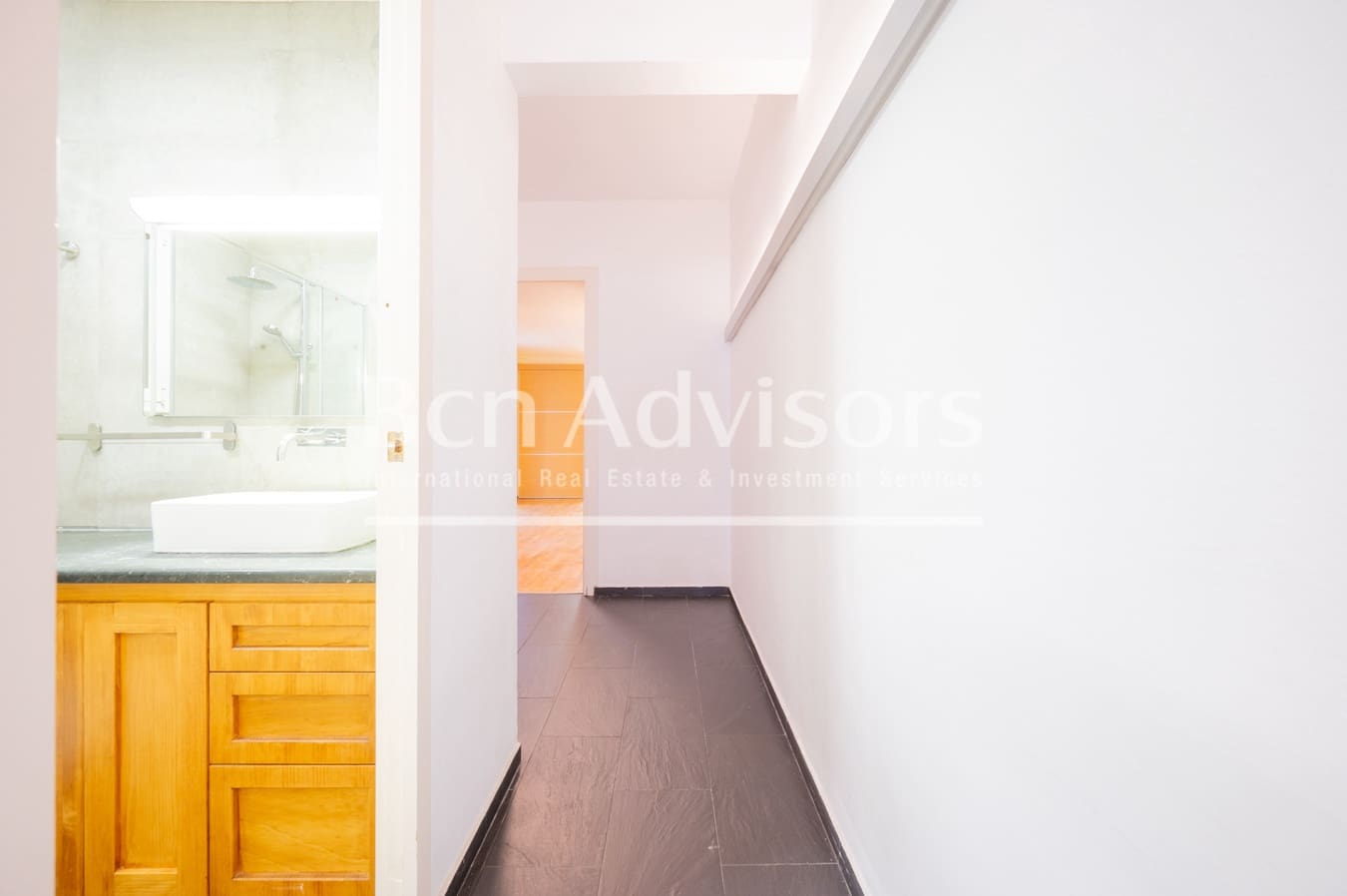 2 soveværelse Lejlighed til salg i Barcelona by - € 599.000 (Ref: 9097514)