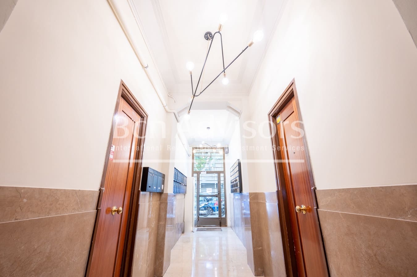 2 soveværelse Lejlighed til salg i Barcelona by - € 599.000 (Ref: 9097514)