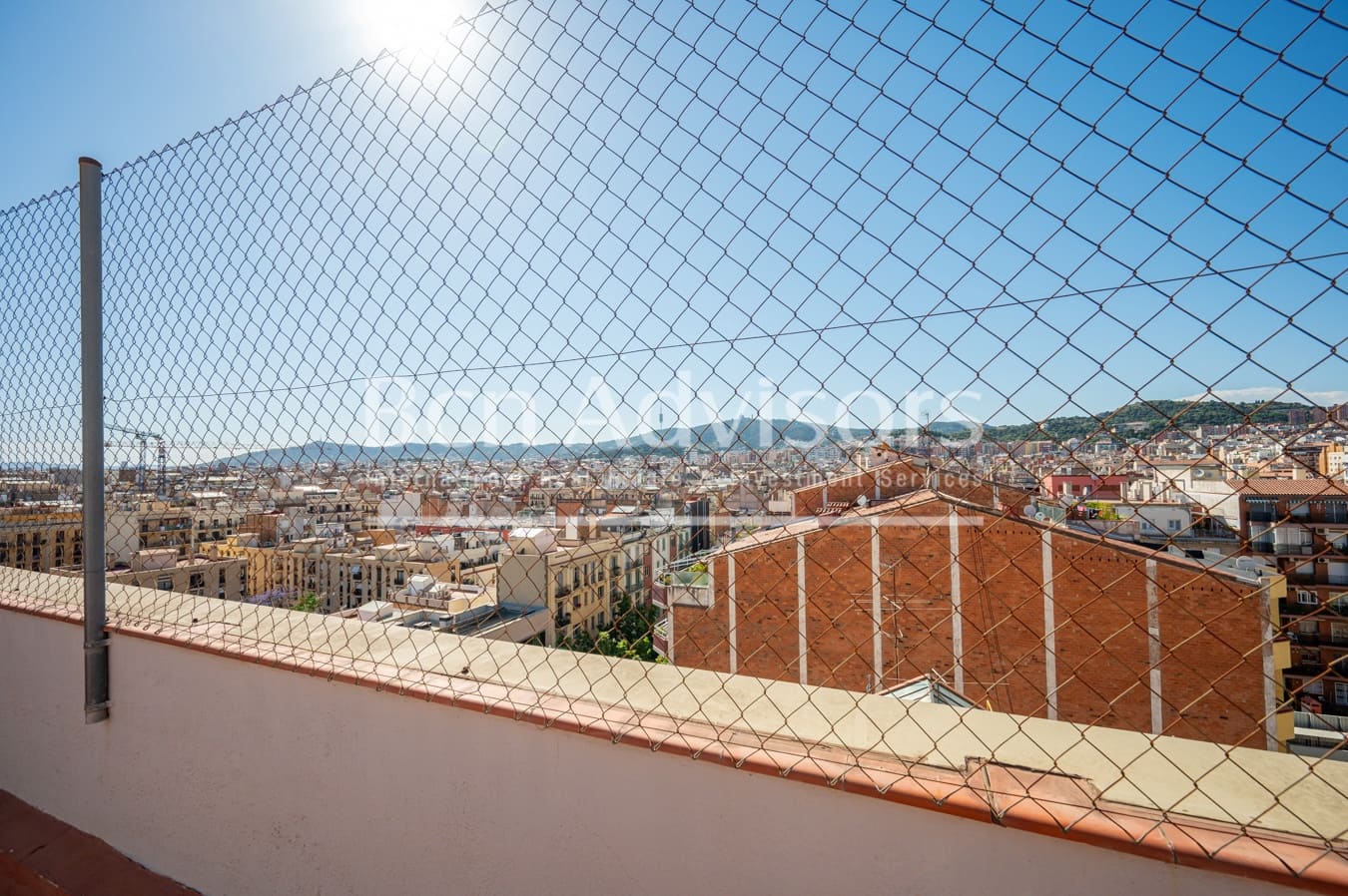 2 soveværelse Lejlighed til salg i Barcelona by - € 599.000 (Ref: 9097514)