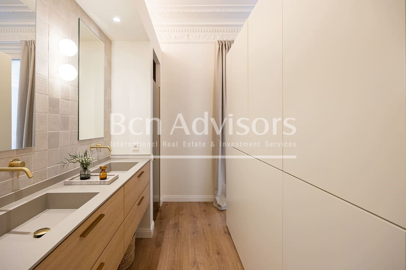 Apartamento de 4 habitaciones en Barcelona ciudad en venta - 1.985.000 € (Ref: 9097517)