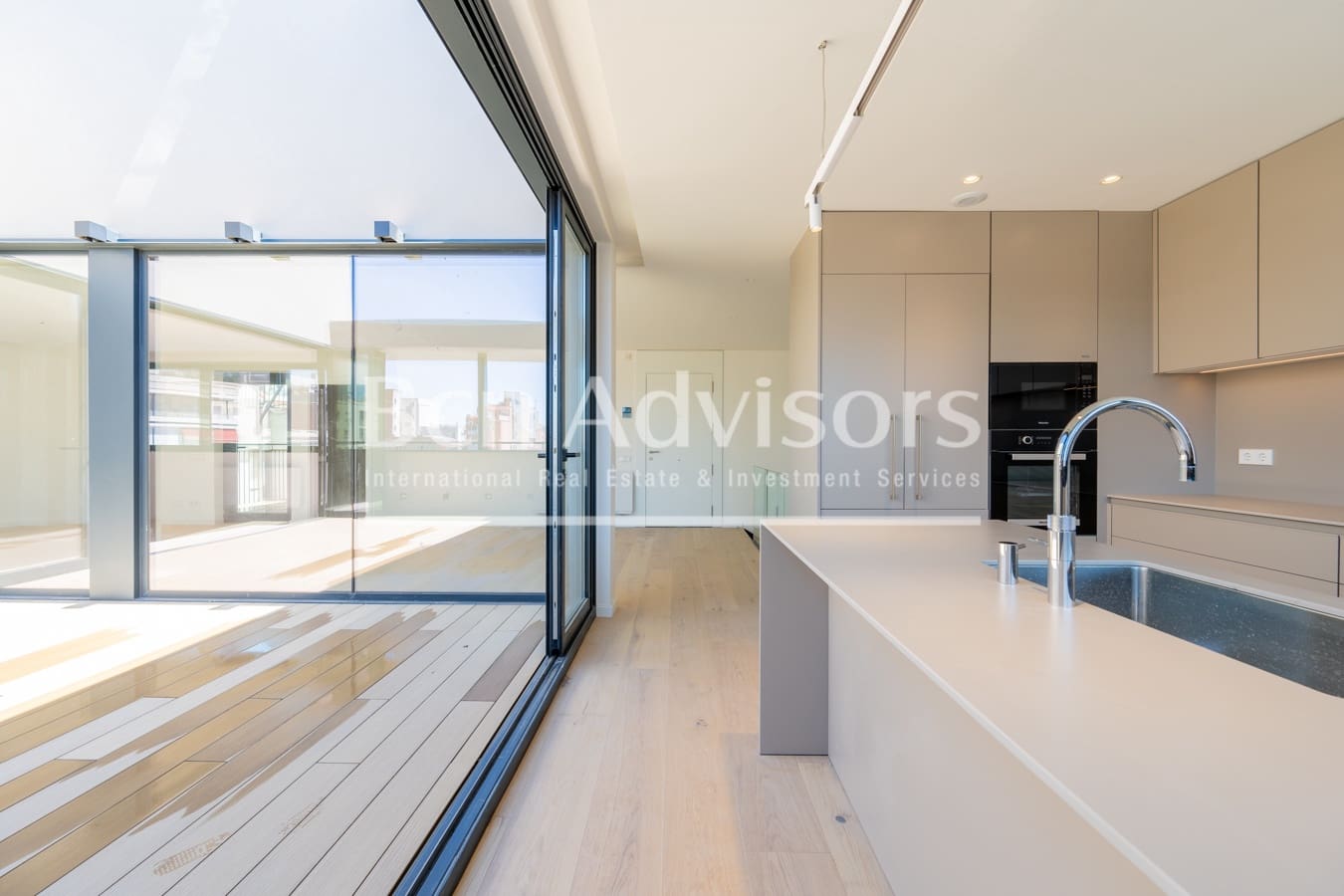 3 soveværelse Penthouse til salg i Barcelona by - € 4.300.000 (Ref: 9097519)