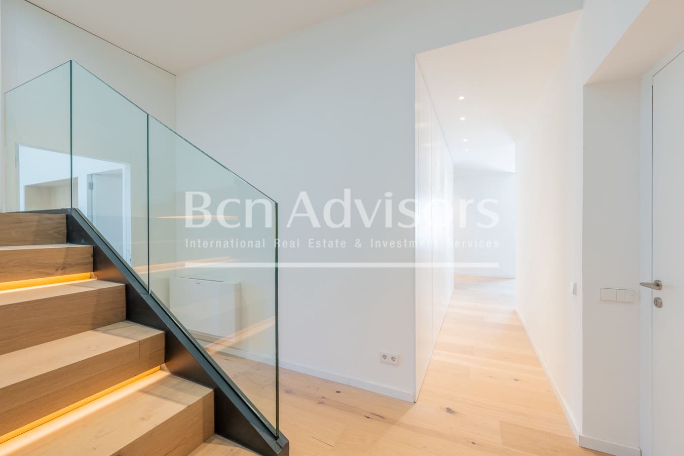 3 soveværelse Penthouse til salg i Barcelona by - € 4.300.000 (Ref: 9097519)