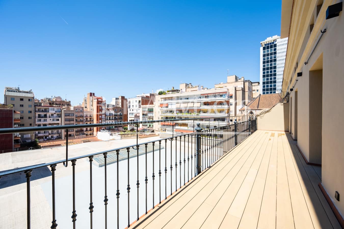 3 soveværelse Penthouse til salg i Barcelona by - € 4.300.000 (Ref: 9097519)