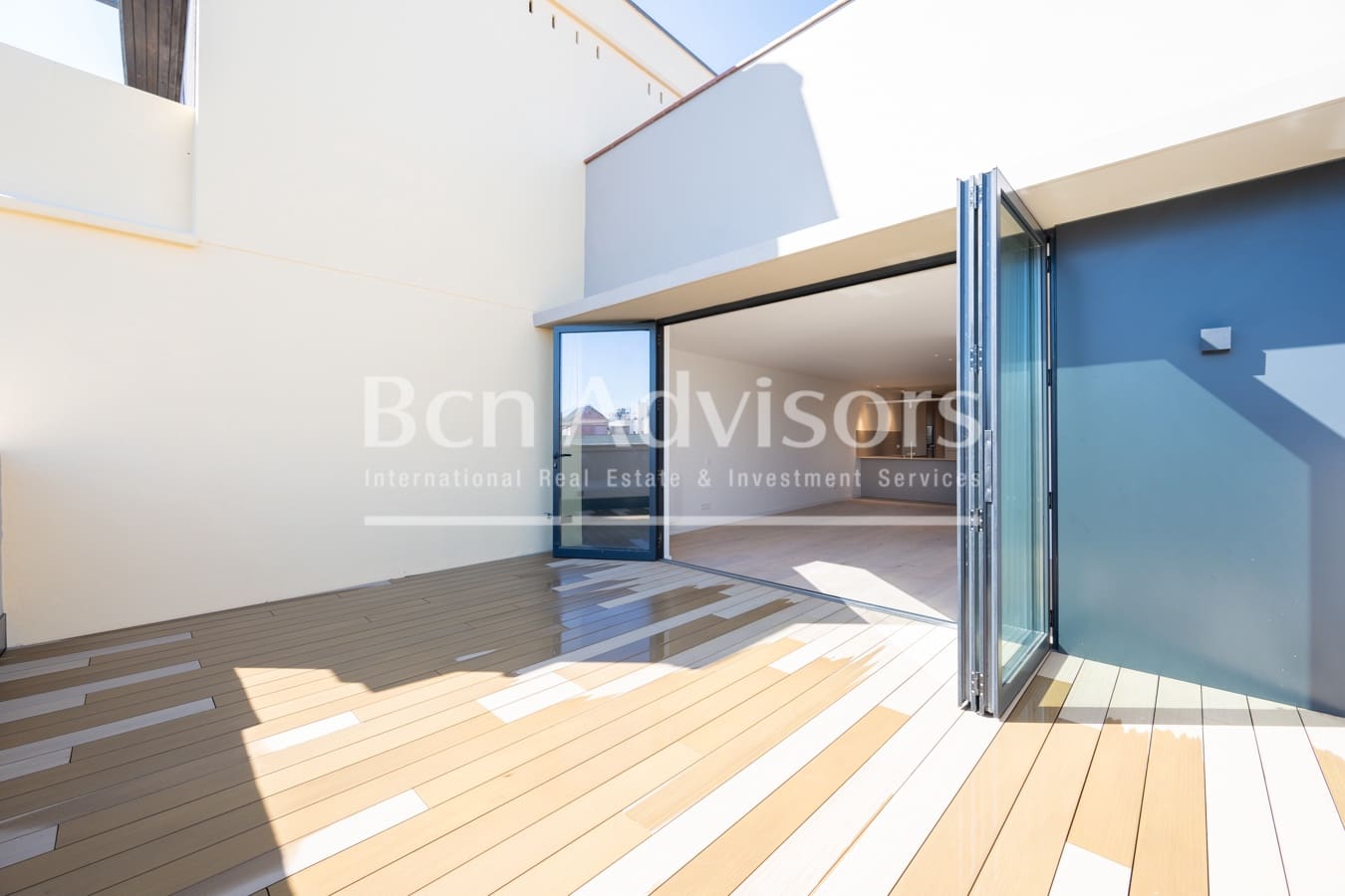 2 soveværelse Penthouse til salg i Barcelona by - € 2.390.000 (Ref: 9097520)