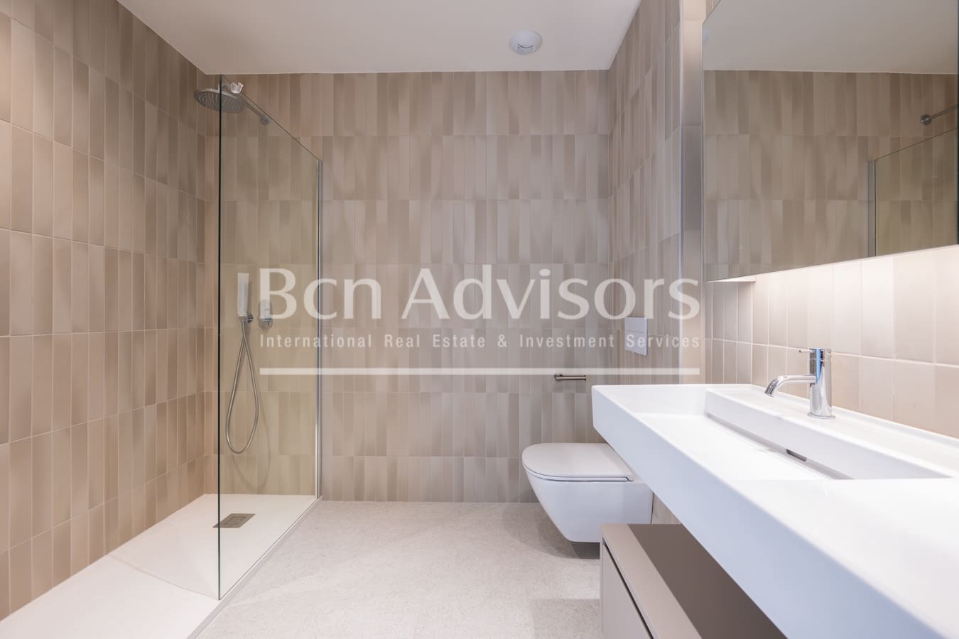 2 soveværelse Penthouse til salg i Barcelona by - € 2.390.000 (Ref: 9097520)