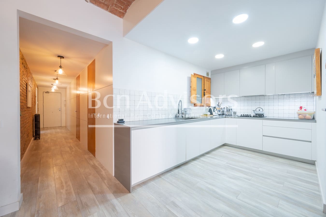 2 soveværelse Lejlighed til salg i Barcelona by - € 649.000 (Ref: 9097522)