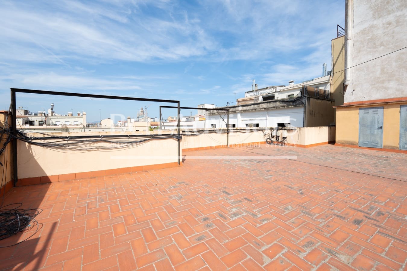 2 soveværelse Lejlighed til salg i Barcelona by - € 649.000 (Ref: 9097522)