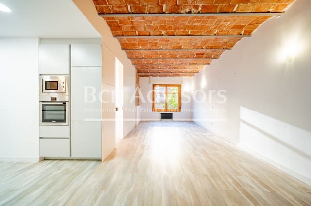 2 bedroom Apartment for sale in La Dreta de L'Eixample, Barcelona city - € 639,000 (Ref: 9097522)
