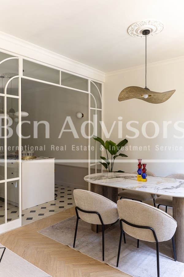 2 sovrum Lägenhet till salu i Barcelona stad - 645 000 € (Ref: 9097523)