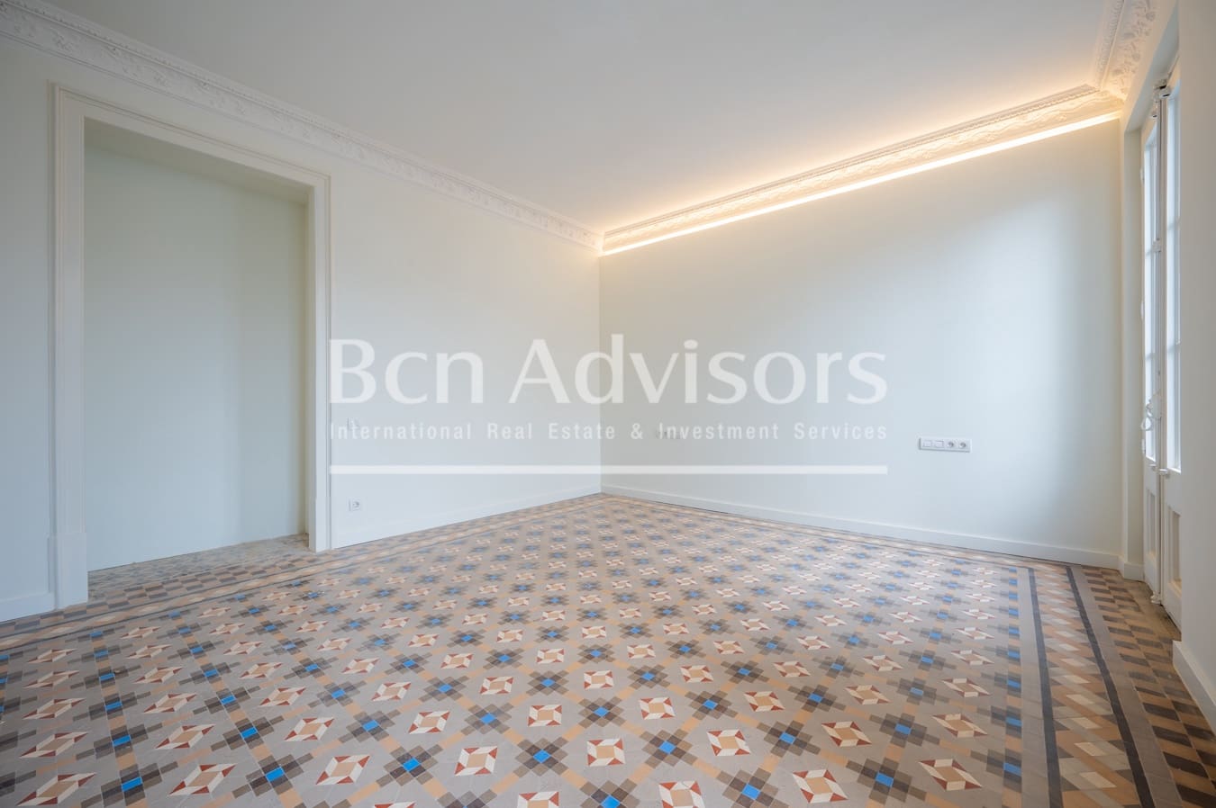 3 soveværelse Lejlighed til salg i Barcelona by - € 800.000 (Ref: 9097526)