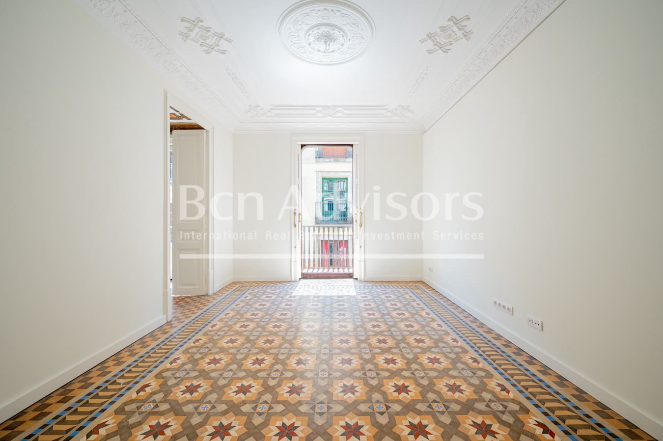 3 soveværelse Lejlighed til salg i Barcelona by - € 800.000 (Ref: 9097526)