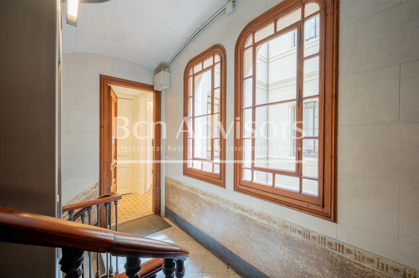 3 soveværelse Lejlighed til salg i Barcelona by - € 800.000 (Ref: 9097526)