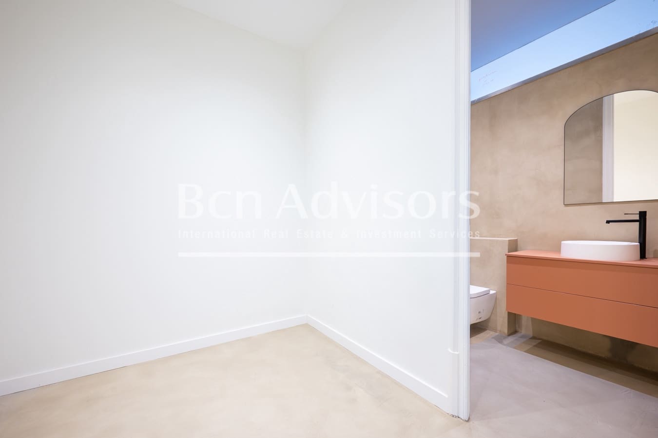 3 soveværelse Lejlighed til salg i Barcelona by - € 800.000 (Ref: 9097526)