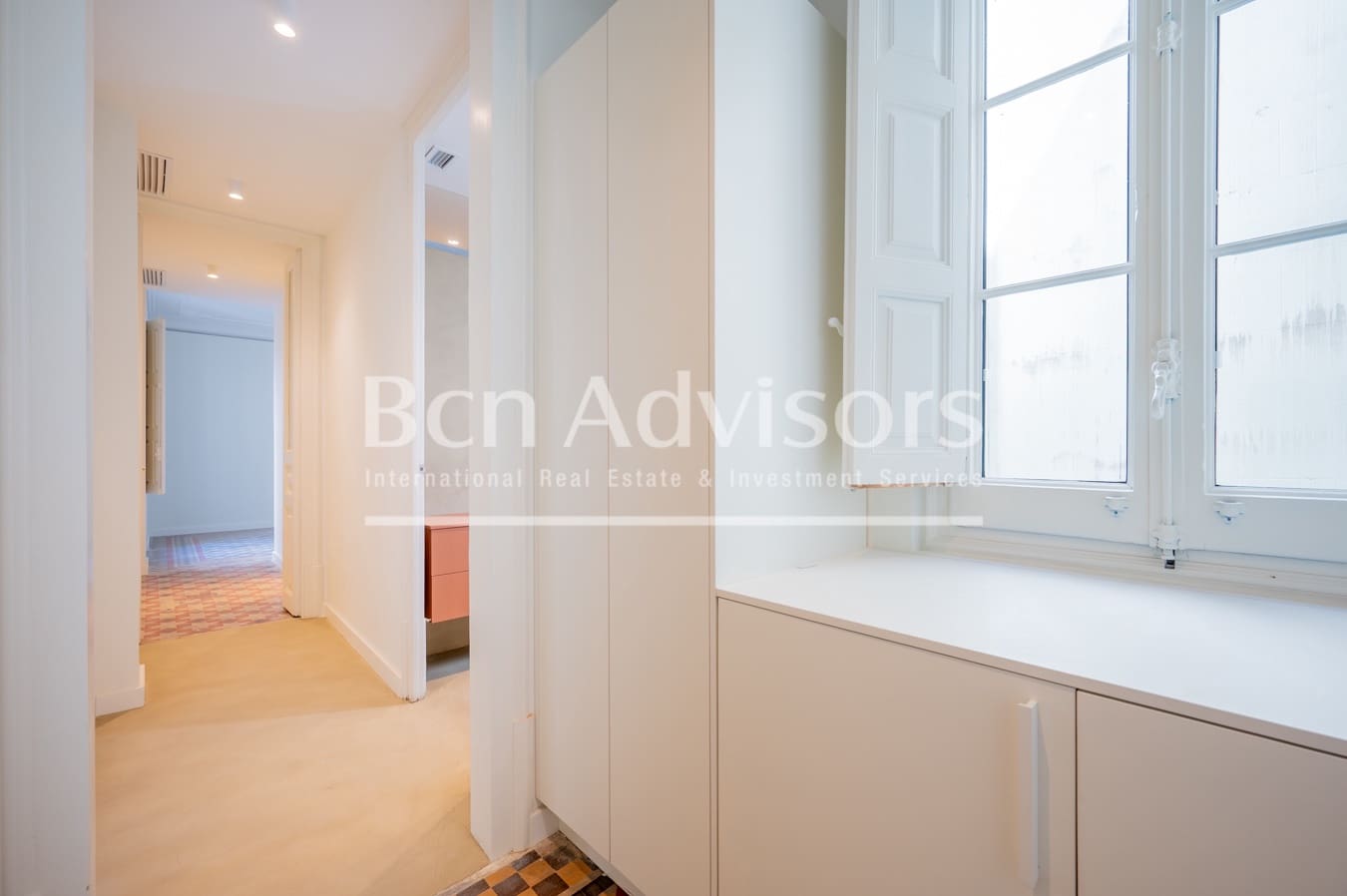 3 soveværelse Lejlighed til salg i Barcelona by - € 800.000 (Ref: 9097526)