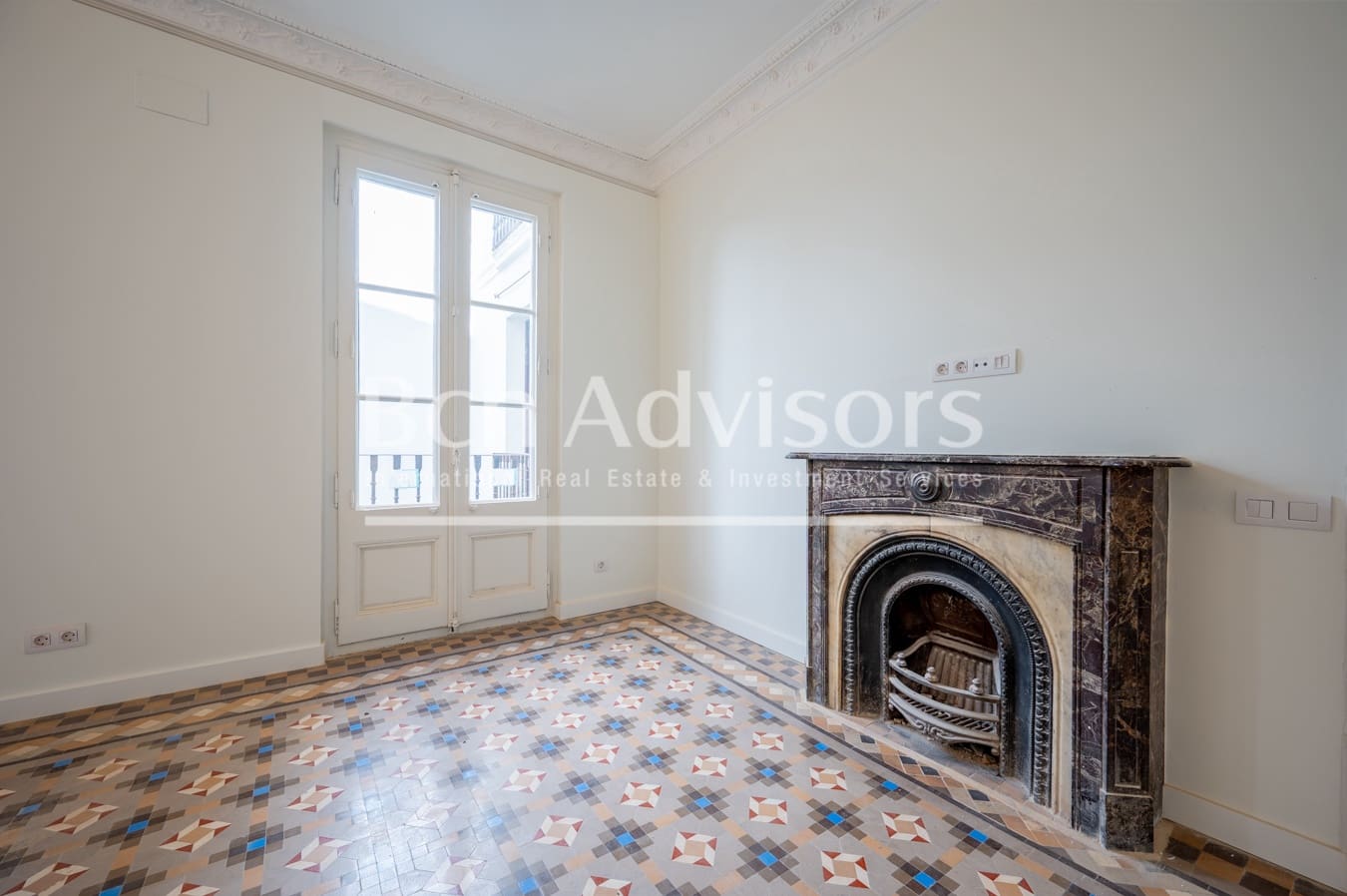 3 soveværelse Lejlighed til salg i Barcelona by - € 800.000 (Ref: 9097526)