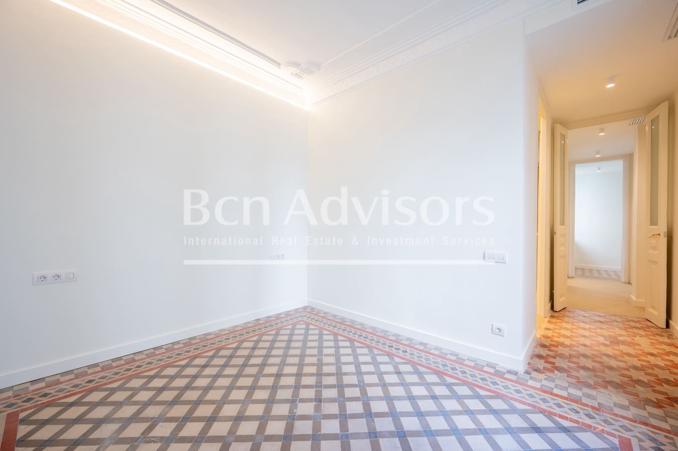 3 soveværelse Lejlighed til salg i Barcelona by - € 800.000 (Ref: 9097526)