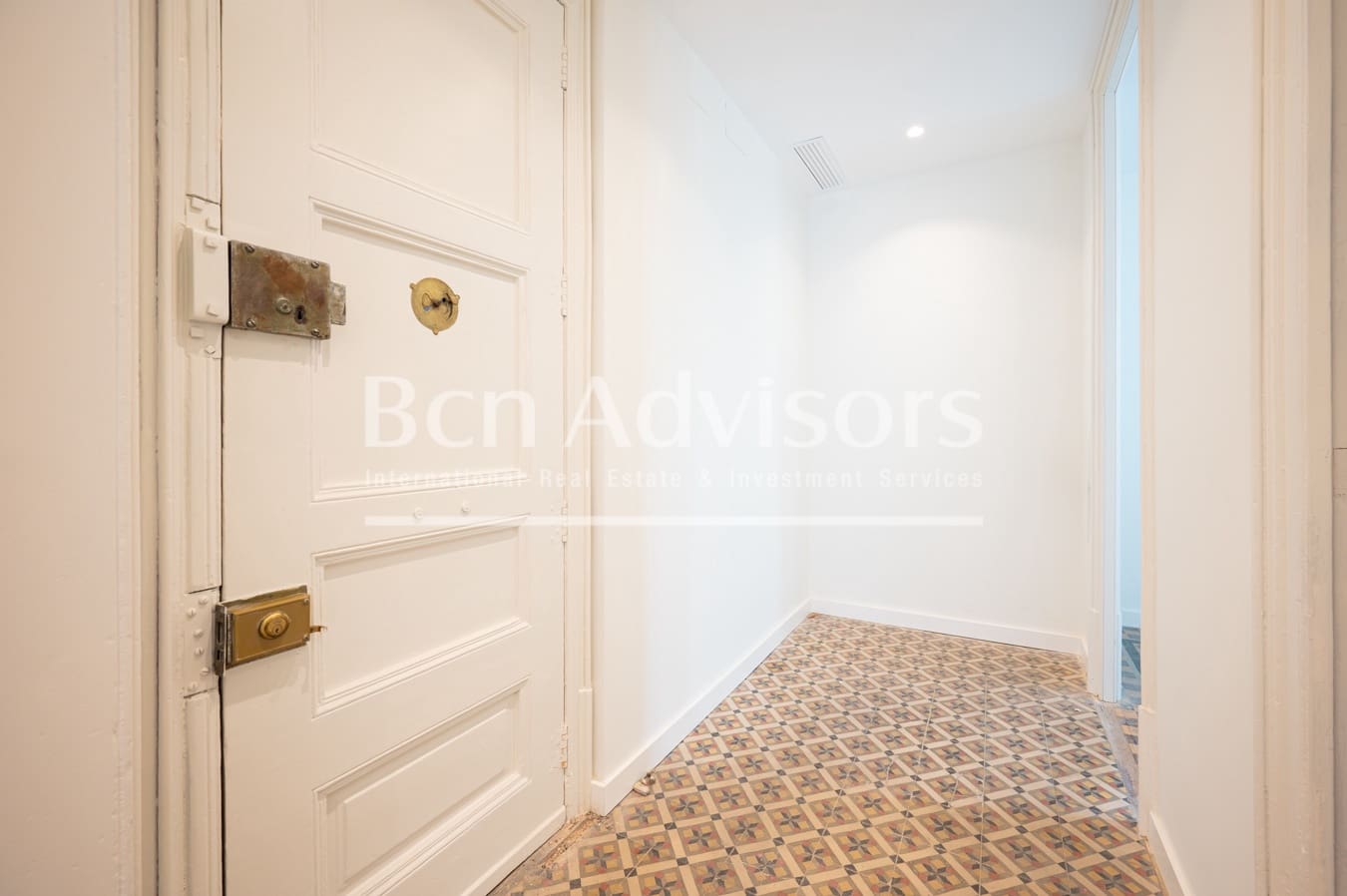 3 soveværelse Lejlighed til salg i Barcelona by - € 800.000 (Ref: 9097526)