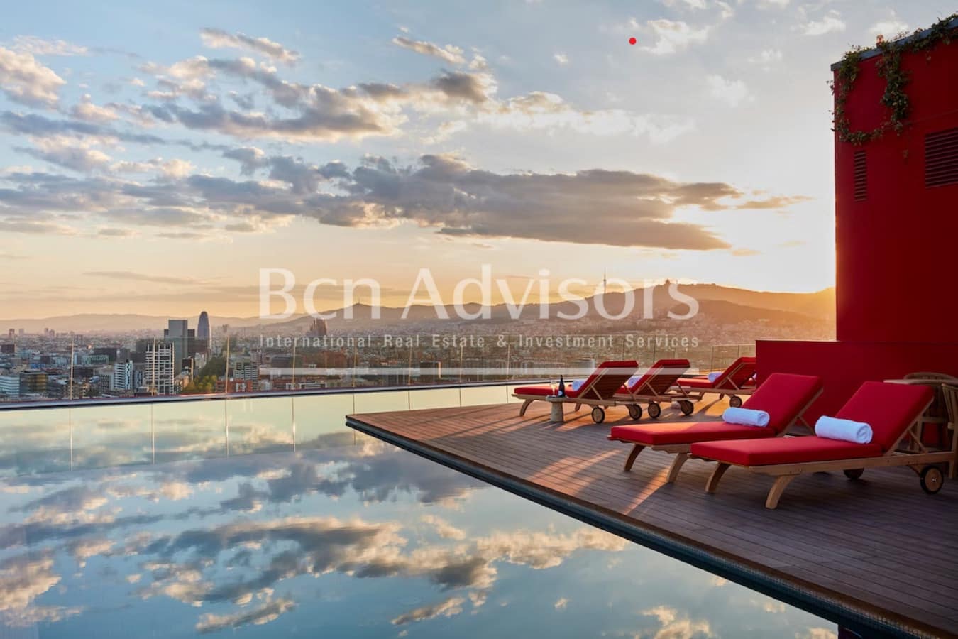 3 soveværelse Lejlighed til salg i Barcelona by med swimmingpool - € 3.800.000 (Ref: 9097531)