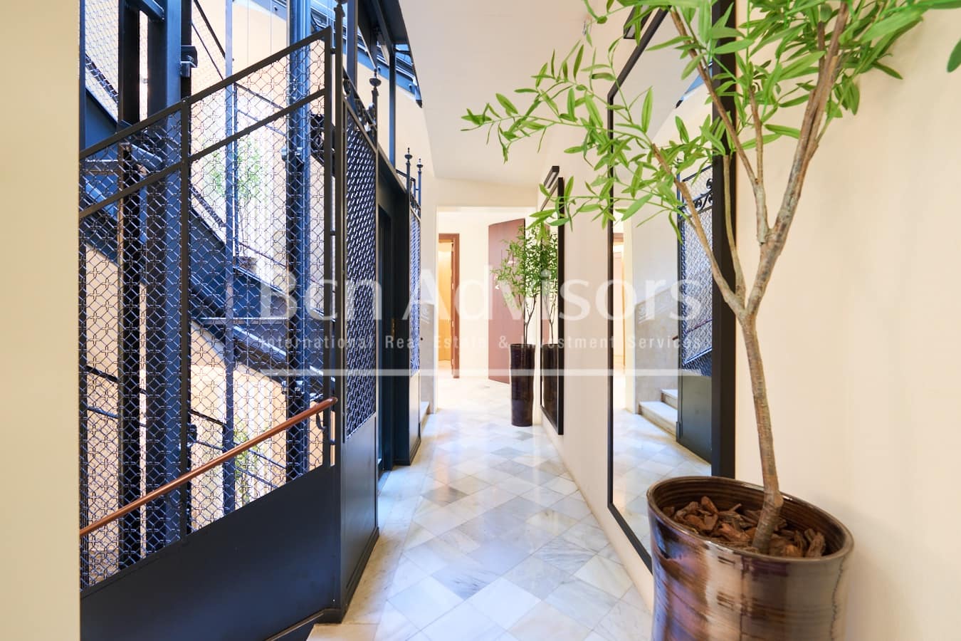 3 soveværelse Lejlighed til salg i Barcelona by med swimmingpool - € 2.850.000 (Ref: 9097545)