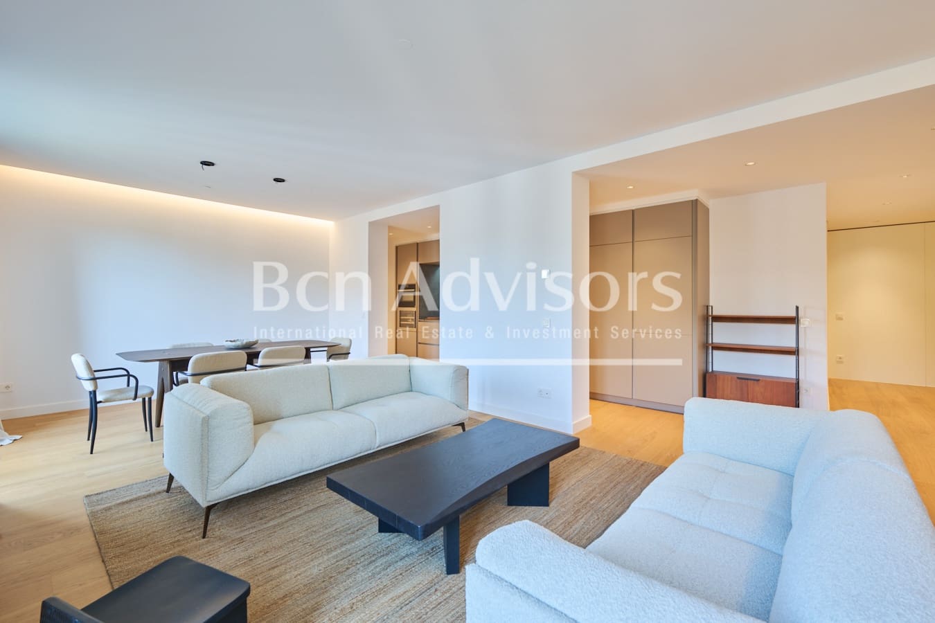 2 soveværelse Lejlighed til salg i Barcelona by med swimmingpool - € 1.950.000 (Ref: 9097546)