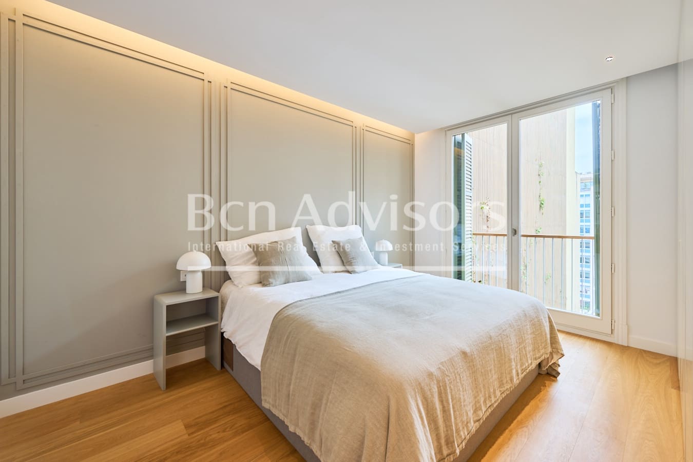 2 soveværelse Lejlighed til salg i Barcelona by med swimmingpool - € 1.950.000 (Ref: 9097546)