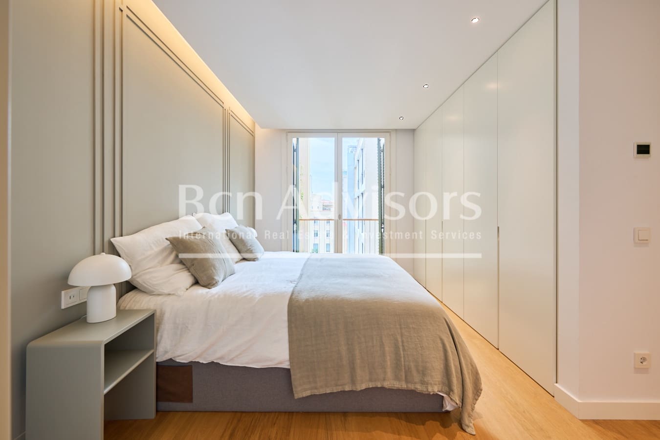 2 slaapkamer Flat te koop in Barcelona stad met zwembad - € 2.050.000 (Ref: 9097548)