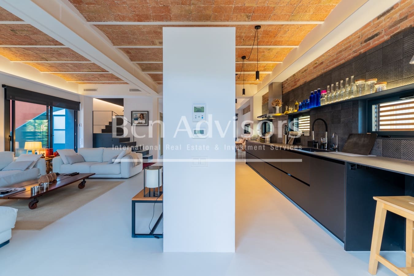 4 bedroom Villa for sale in Barcelona city with pool garage - € 2,195,000 (Ref: 9097549)