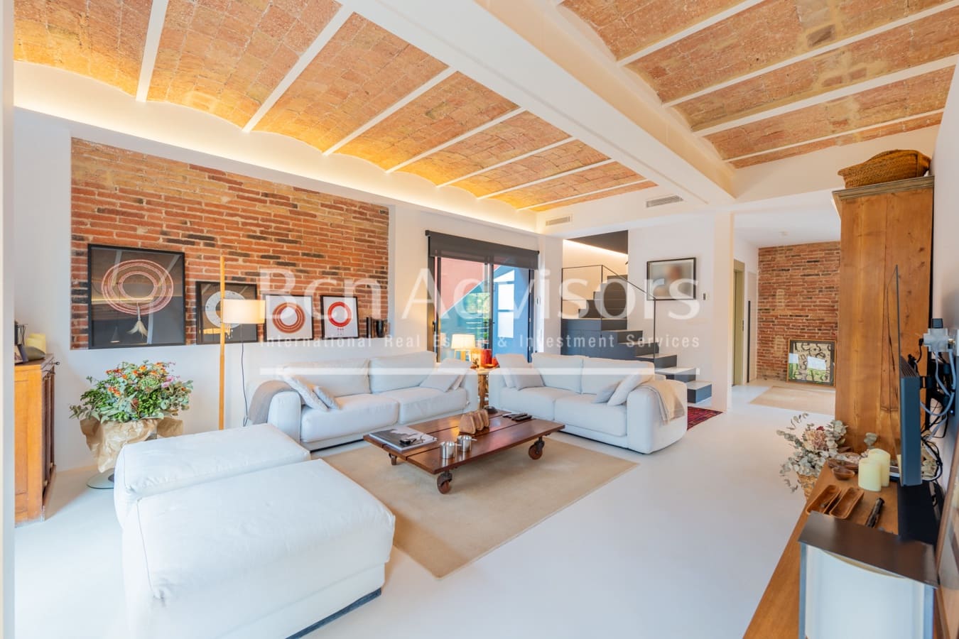 4 bedroom Villa for sale in Barcelona city with pool garage - € 2,195,000 (Ref: 9097549)