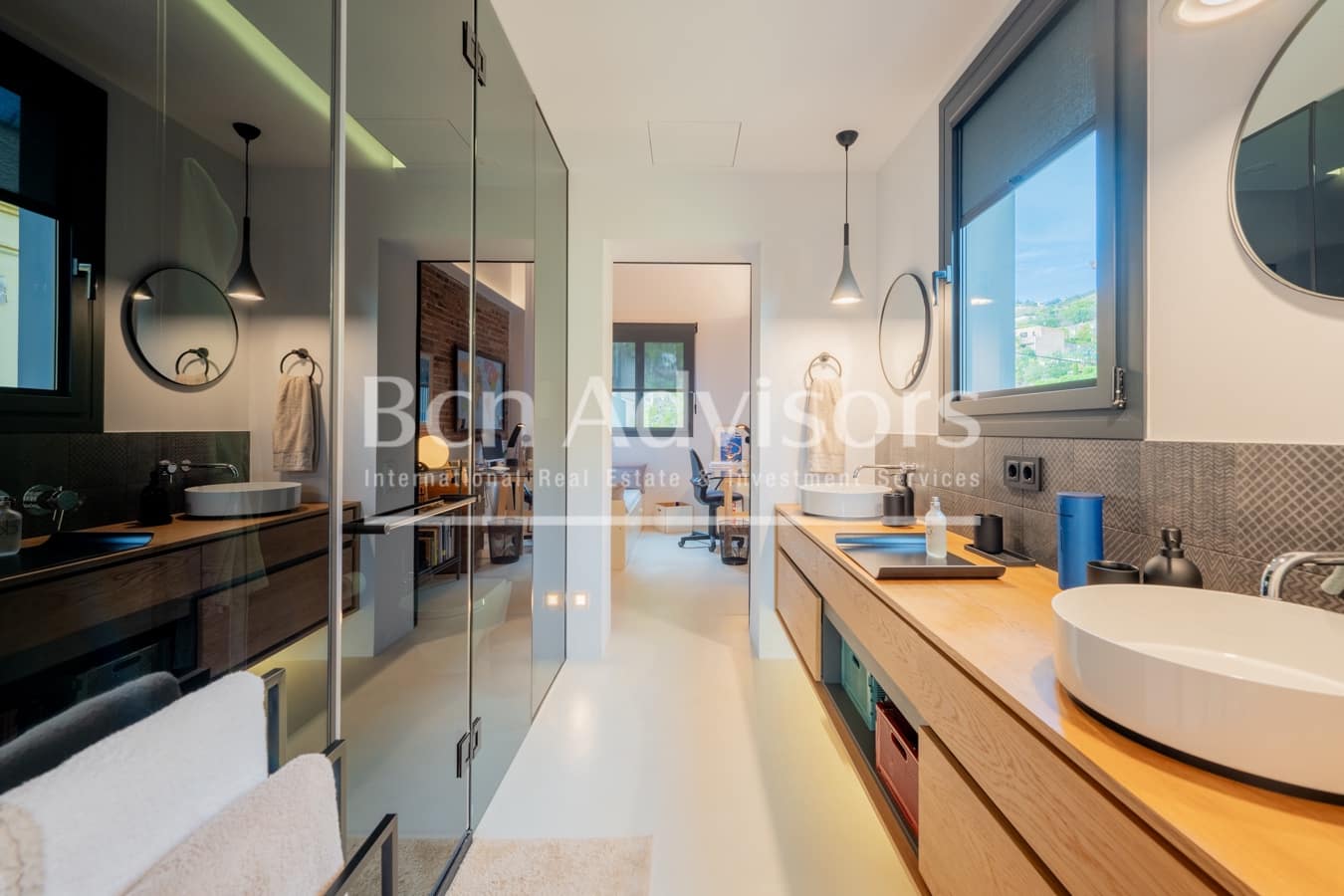 4 bedroom Villa for sale in Barcelona city with pool garage - € 2,195,000 (Ref: 9097549)