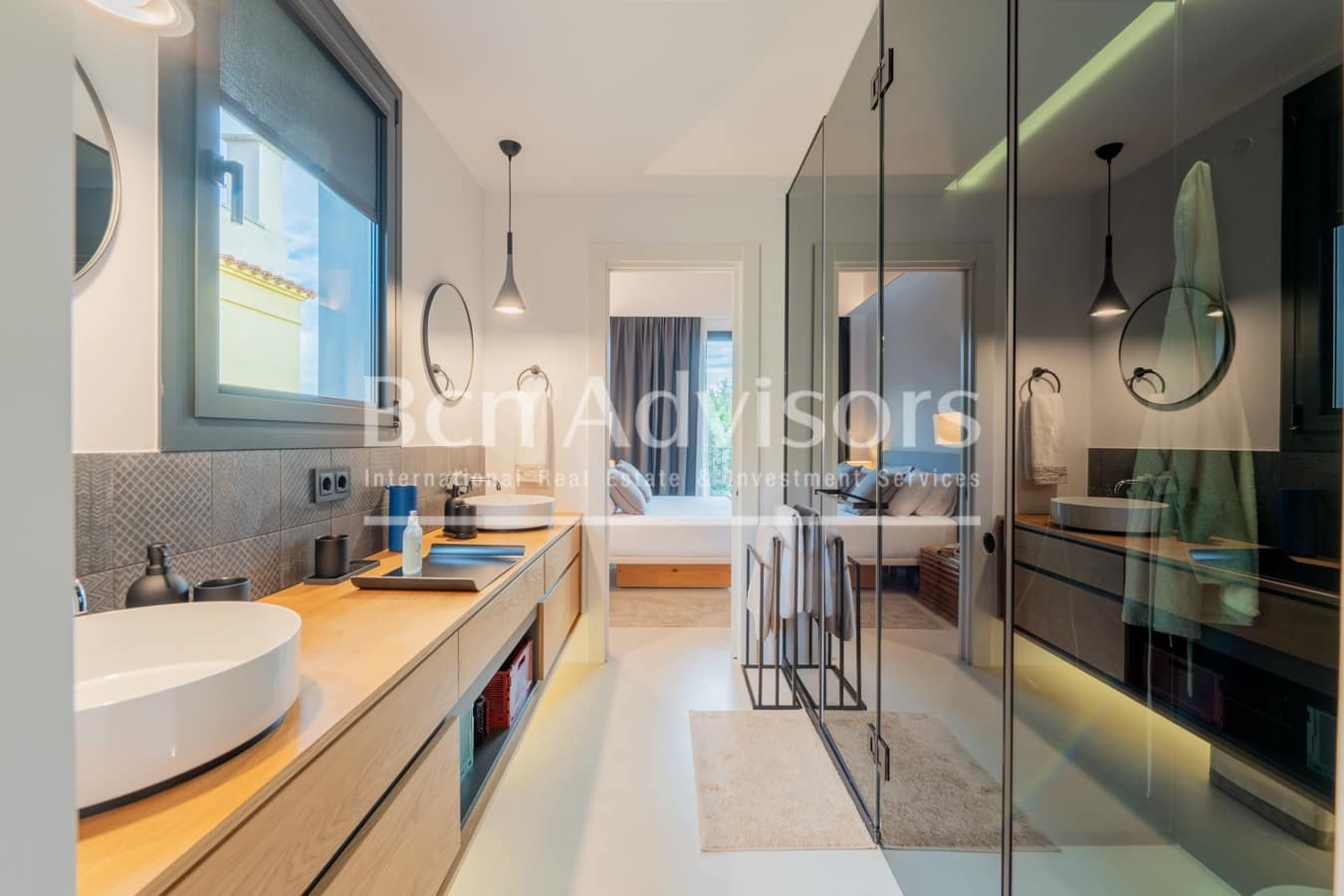 4 bedroom Villa for sale in Barcelona city with pool garage - € 2,195,000 (Ref: 9097549)