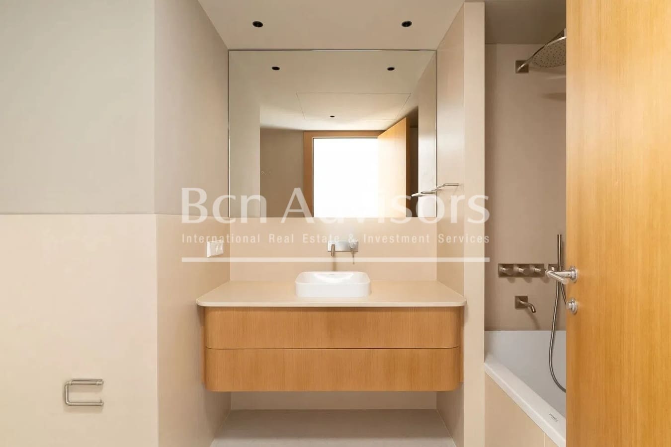 4 soveværelse Lejlighed til salg i Barcelona by med swimmingpool garage - € 1.726.000 (Ref: 9097551)