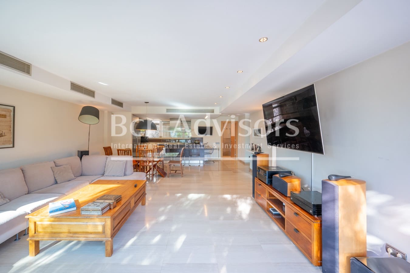 5 soveværelse Byhus til salg i Barcelona by - € 1.950.000 (Ref: 9097553)