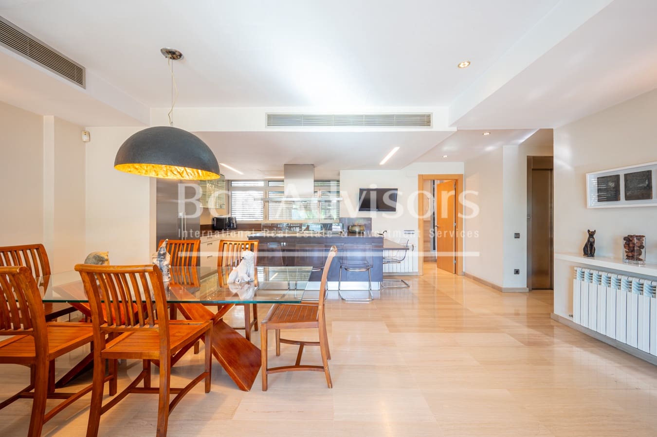 5 soveværelse Byhus til salg i Barcelona by - € 1.950.000 (Ref: 9097553)