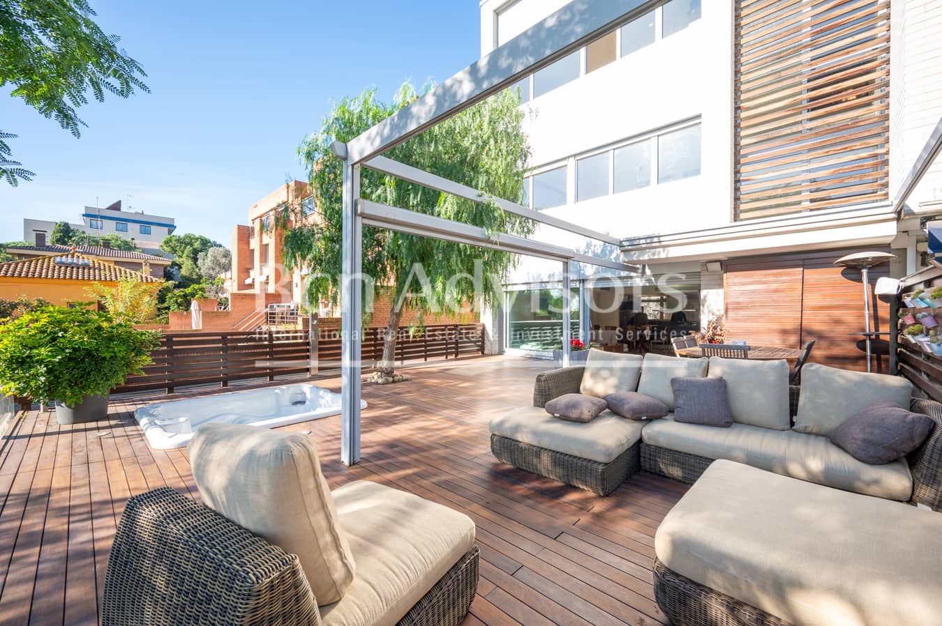 5 soveværelse Byhus til salg i Barcelona by - € 1.950.000 (Ref: 9097553)