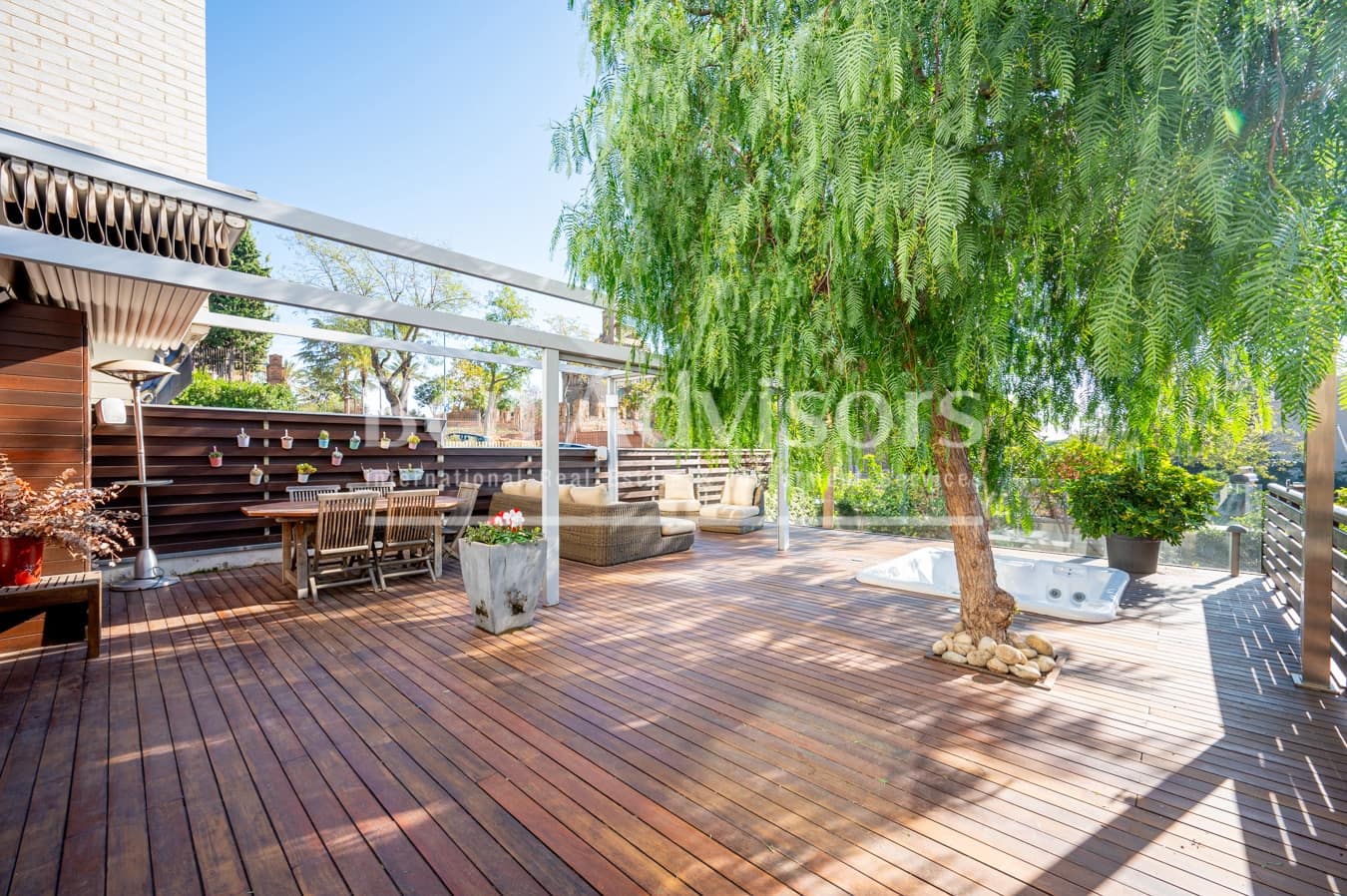 5 soveværelse Byhus til salg i Barcelona by - € 1.950.000 (Ref: 9097553)