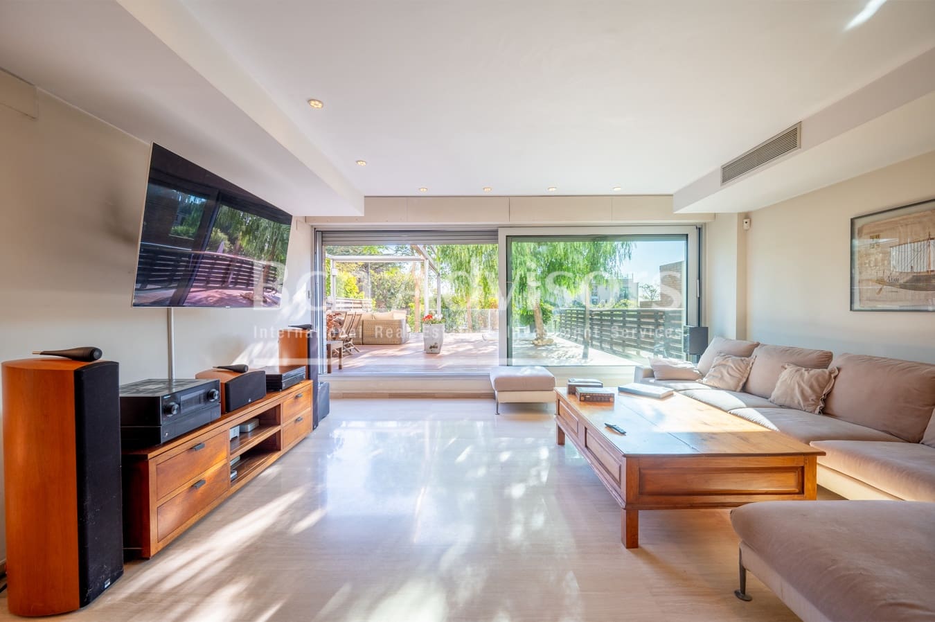 5 soveværelse Byhus til salg i Barcelona by - € 1.950.000 (Ref: 9097553)