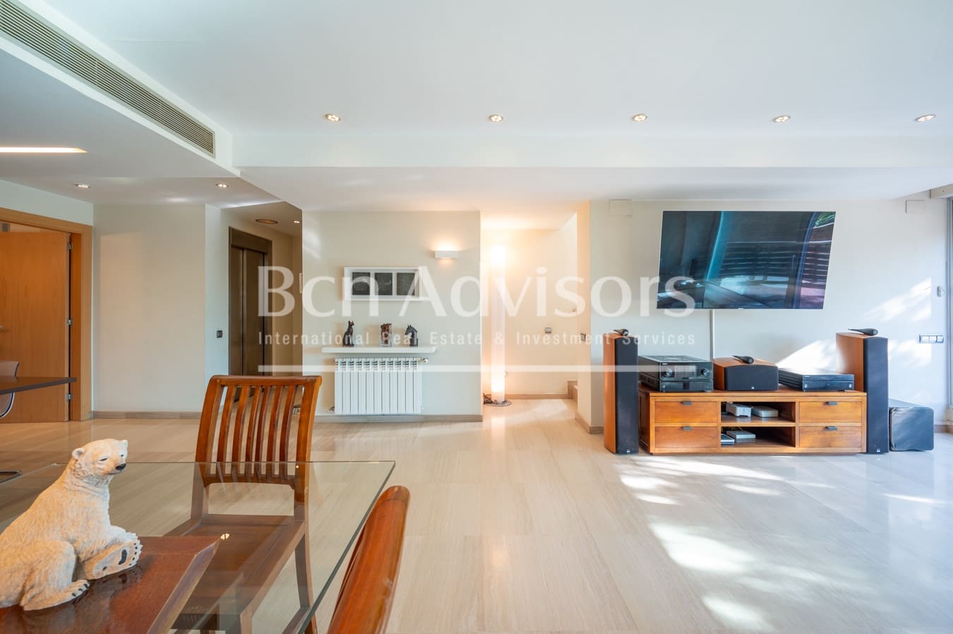 5 soveværelse Byhus til salg i Barcelona by - € 1.950.000 (Ref: 9097553)