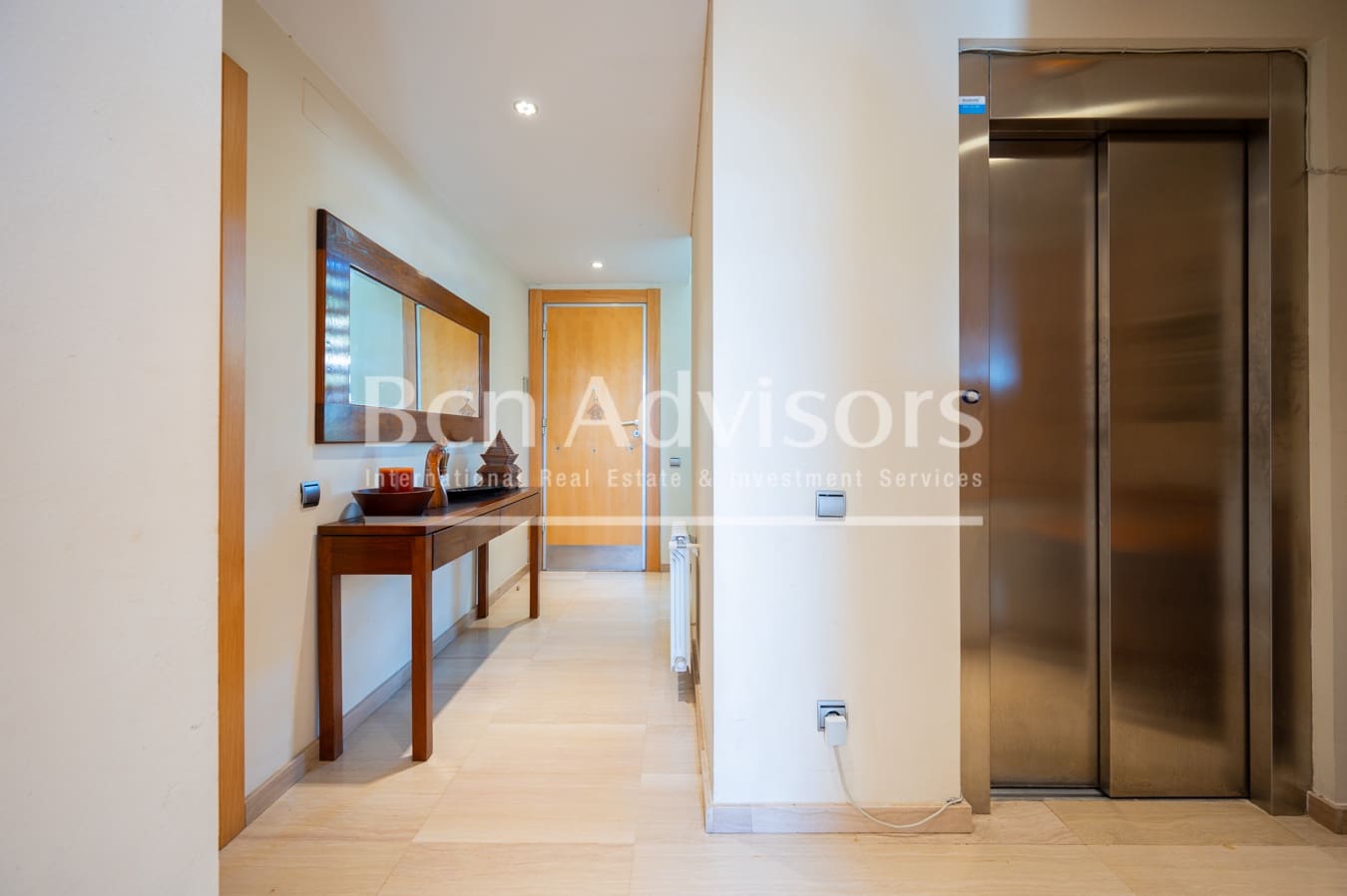 5 soveværelse Byhus til salg i Barcelona by - € 1.950.000 (Ref: 9097553)