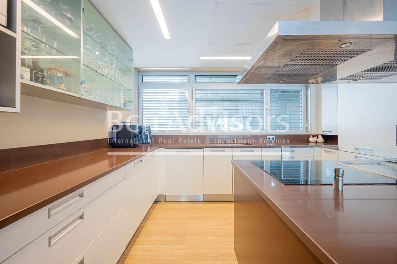 5 soveværelse Byhus til salg i Barcelona by - € 1.950.000 (Ref: 9097553)