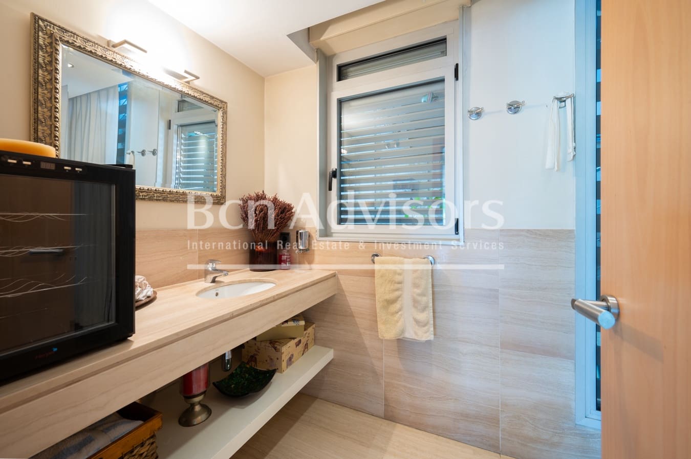 5 soveværelse Byhus til salg i Barcelona by - € 1.950.000 (Ref: 9097553)