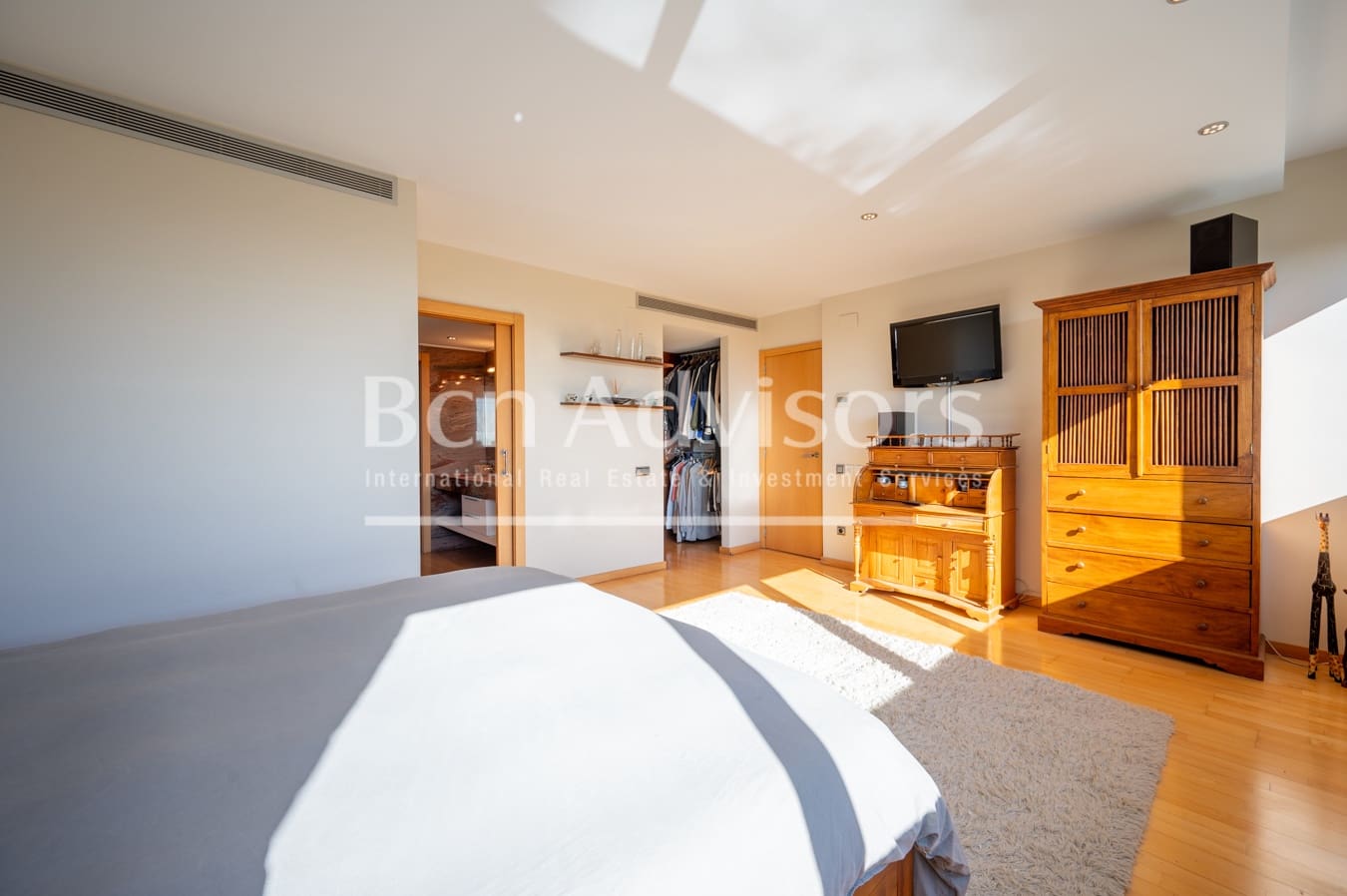 5 soveværelse Byhus til salg i Barcelona by - € 1.950.000 (Ref: 9097553)